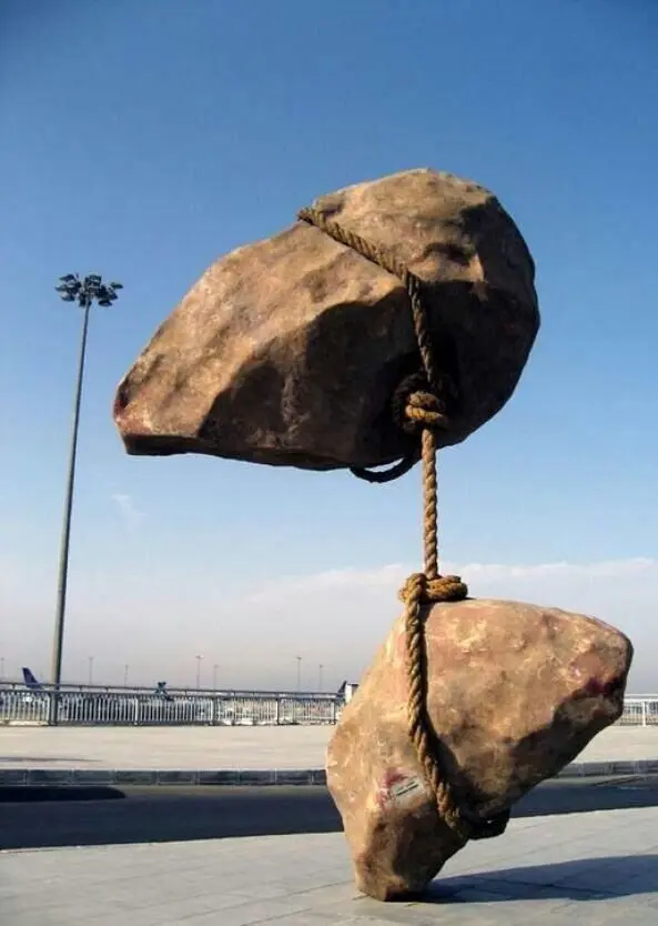 عجیب ترین مجسمه دنیا/ عکس