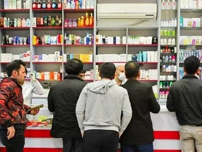 گرانی بیش از ۱۰۰ درصدیِ هزینه‌های درمان/ دستورِ بی‌فایده‌ی آقای وزیر/ بیمه تکمیلی بازنشستگان آب رفت!