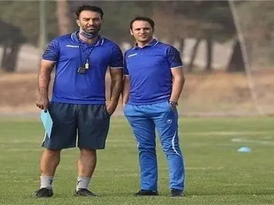 دو دستیار استقلال مدرک A  ندارند