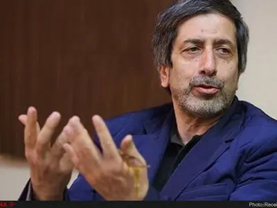 کلیشه محور عالم بودن غرب بسیار مورد نقد شرق و غرب است