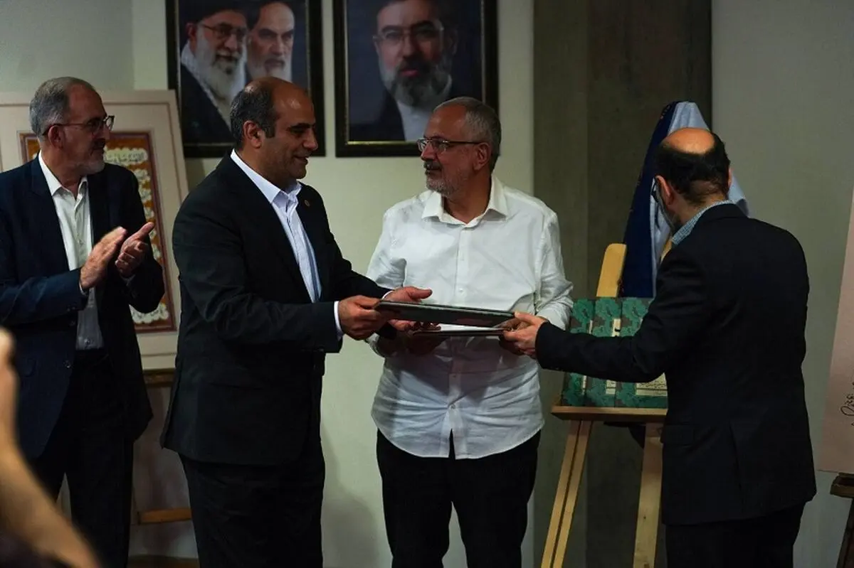 از سرمایه‌های مردم تا میراث فرهنگی؛ حمایت بانک ملی ایران از انتشار «مرقّع عمادالکُتّاب»