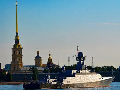 Iran's Commander: Gates of the North Sea and Finland opens to Iranian fleet