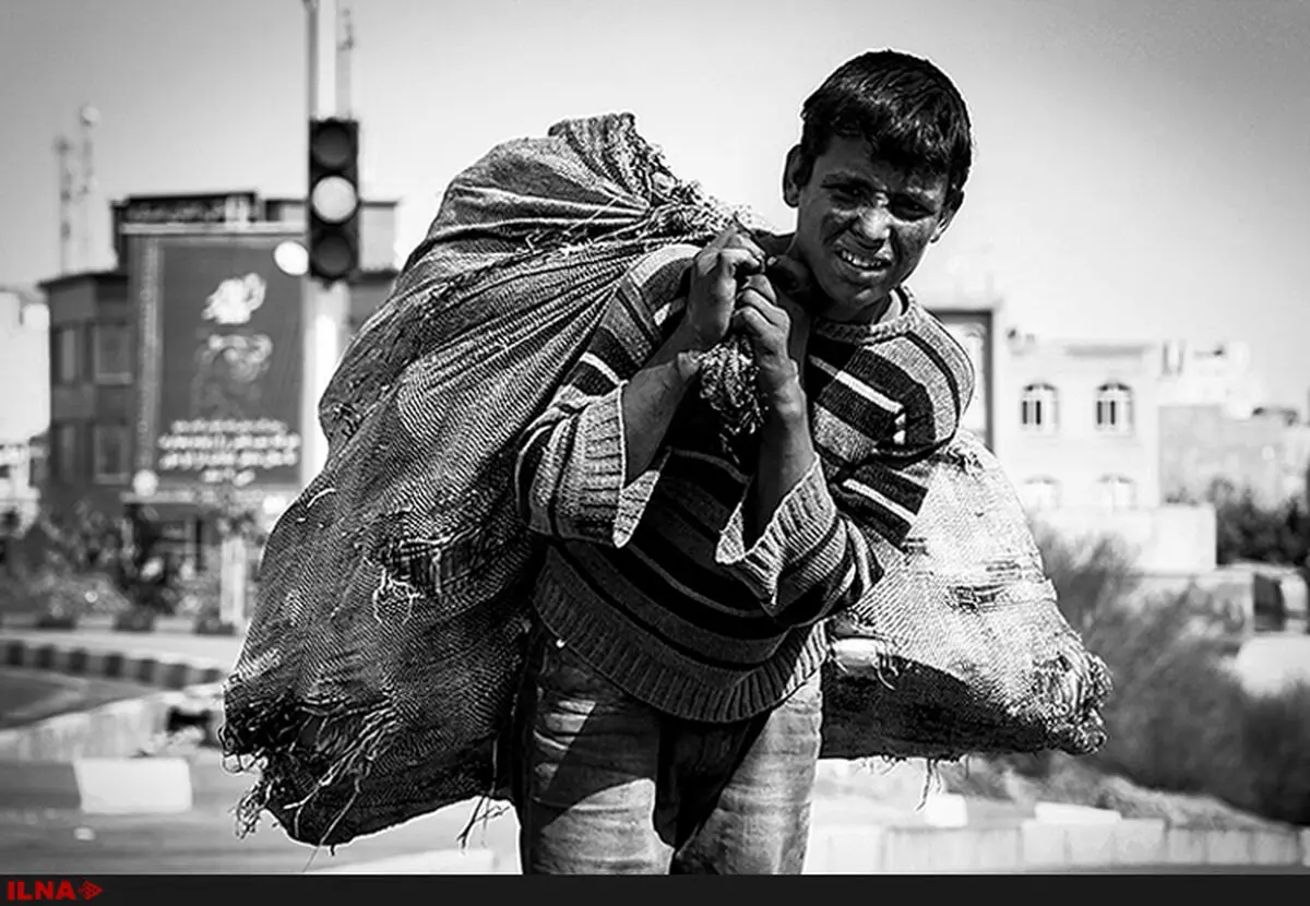 بازداشت و رد مرز کردن کودکان کار خلاف قواعد حقوقی و انسانی است