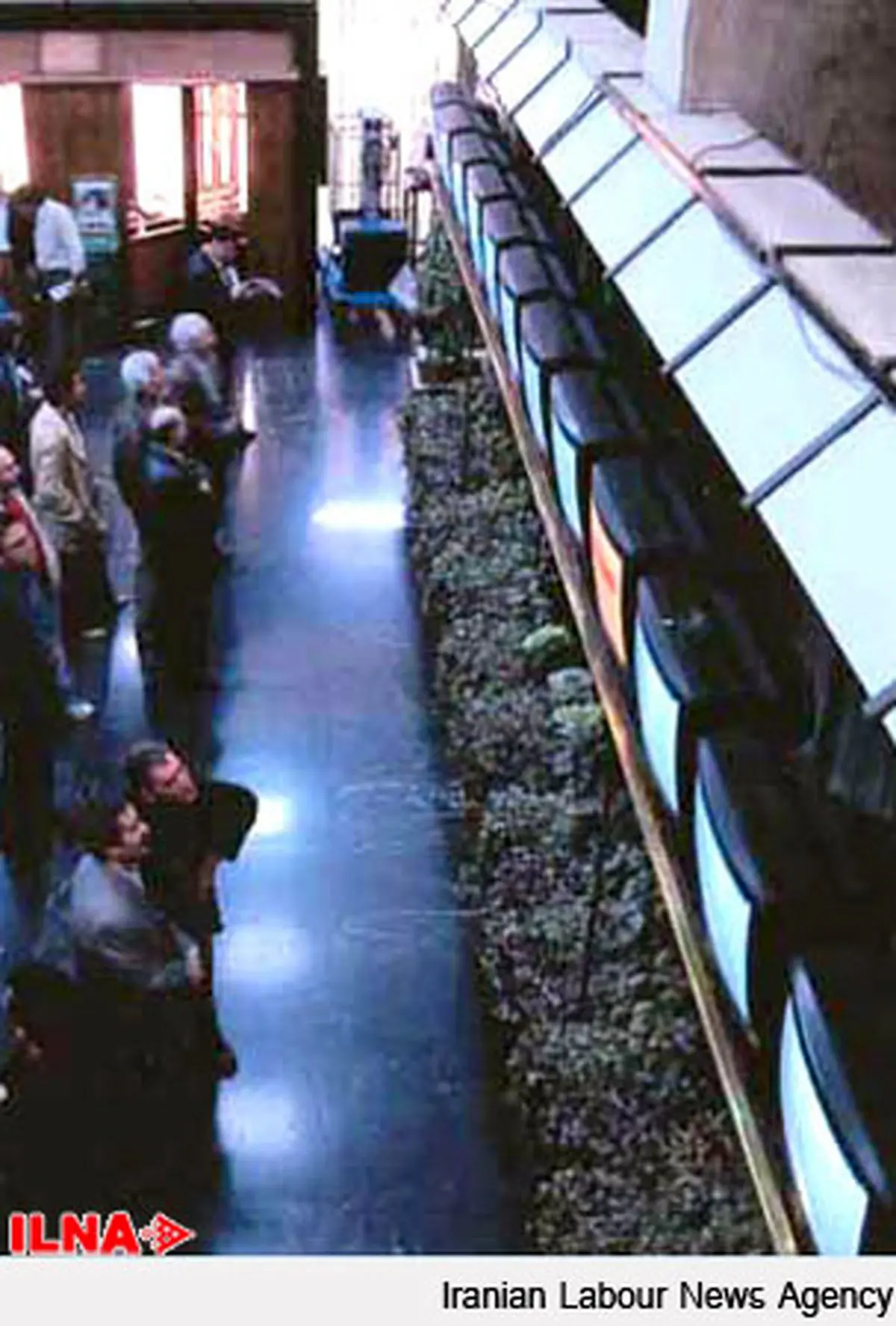 ریزش دماسنج بازار سرمایه به کانال ۶۳ هزار واحدی