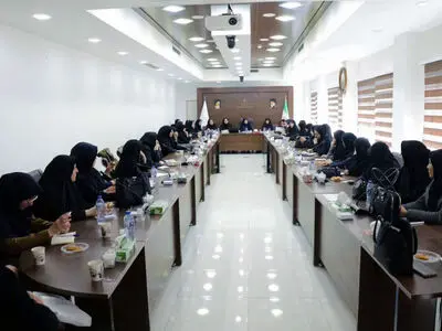 ارائه خدمات مشاوره‌ای رایگان به زنان شاغل در دستگاه‌های اجرایی