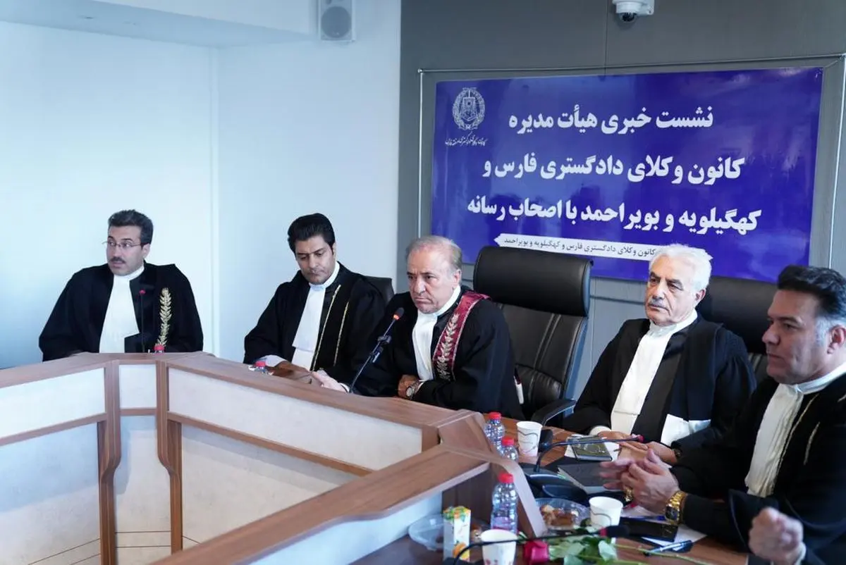 وکالت بازار و تجارت نیست/ سیل وکلای بیکار در راه است