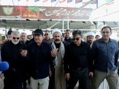 رشد ۴۲ درصدی تردد زائران از مرز مهران/ اقتصاد اربعین باید به موتور توسعه استان تبدیل شود