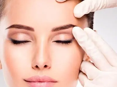 بوتاکس و بوکال فت: راهکارهای لیفت ابرو اثربخش