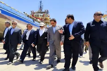 استان خوزستان با نگاهی ویژه مورد توجه قرار گیرد
