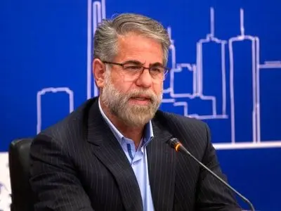 بخشی از اتوبوس‌های اعزامی به عراق در مرز مهران مستقر شدند