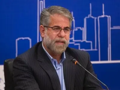بخشی از اتوبوس‌های اعزامی به عراق در مرز مهران مستقر شدند