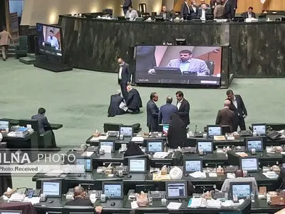 از سرگیری تحصن نادران در نوبت عصر صحن علنی مجلس + فیلم
