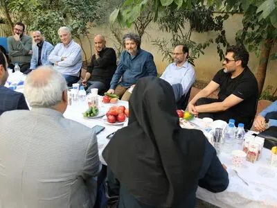 معاون سیما: دست تلویزیون در حوزه نمایشی پر است