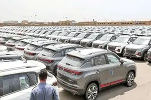 پیش فروش خودروهای وارداتی که وجود ندارند با بازار چه کرده است؟