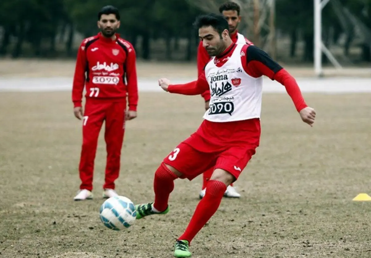 تکذیب شایعه جدایی هافبک پرسپولیس
