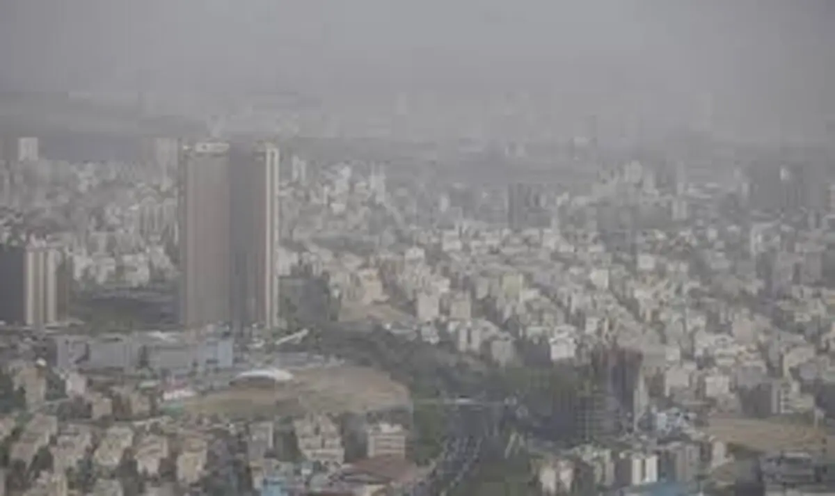 گرد و غبار تهران به دلیل خشکسالی است