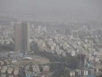 گرد و غبار تهران به دلیل خشکسالی است