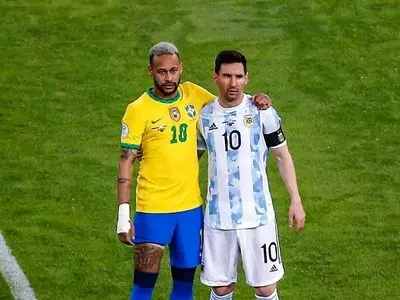 ویدئو: احترام ستاره‌های آرژانتین به نابغه برزیلی 