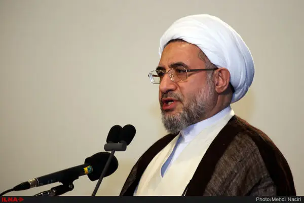 فضای مجازی نباید فضایی رها برای دشمن باشد