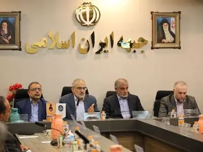 دولت بر استفاده از نیروهای مومن و انقلابی تاکید دارد
