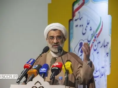 با جهاد تبیین نگذاریم دشمن ایرانیت، اسلامیت و انقلابی بودن را از ما بگیرد