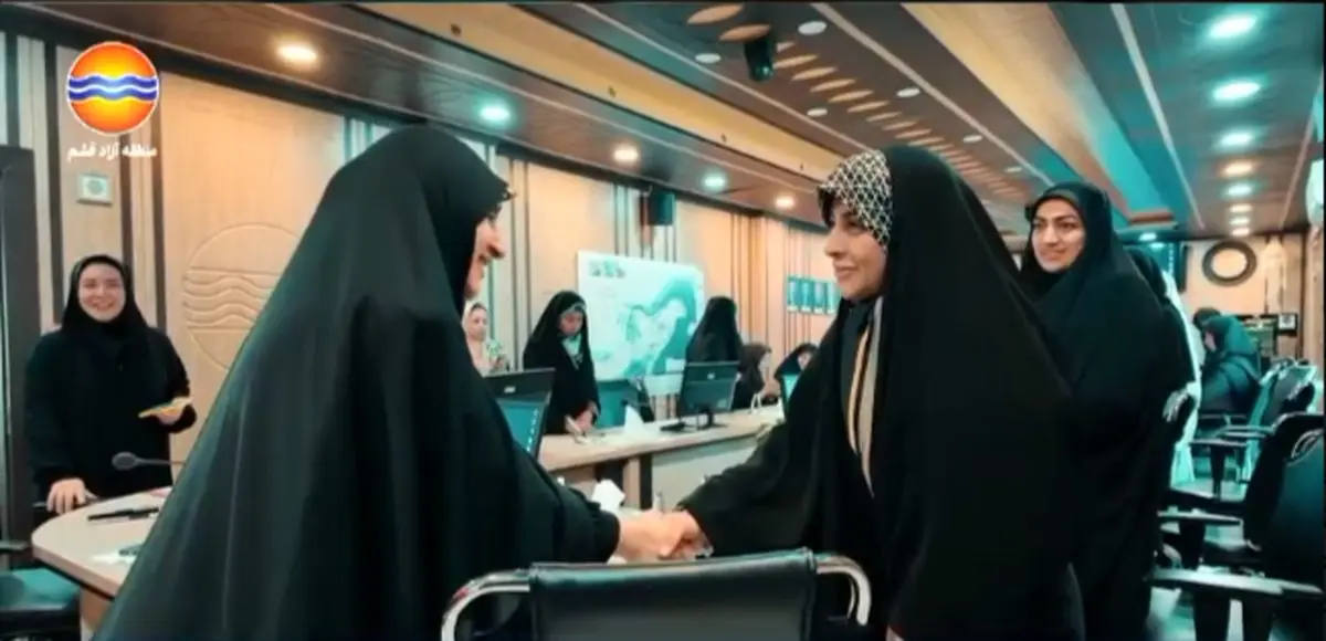 دیدارمعاون رییس جمهور در امور زنان و خانواده با زنان فعال قشم

