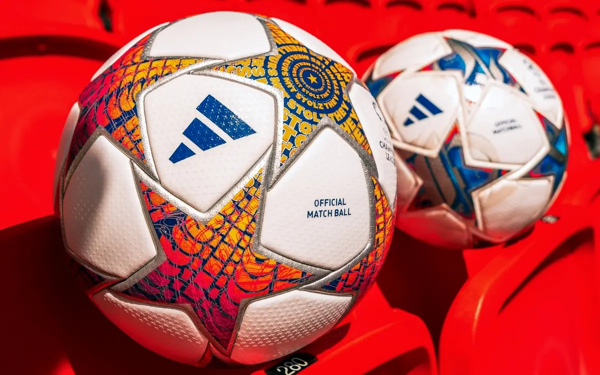 رونمایی از توپ جدید لیگ قهرمانان اروپا
