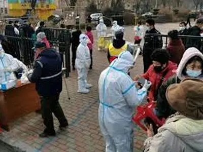 در کنترل کرونا، مسیر چین را در پیش نخواهیم گرفت