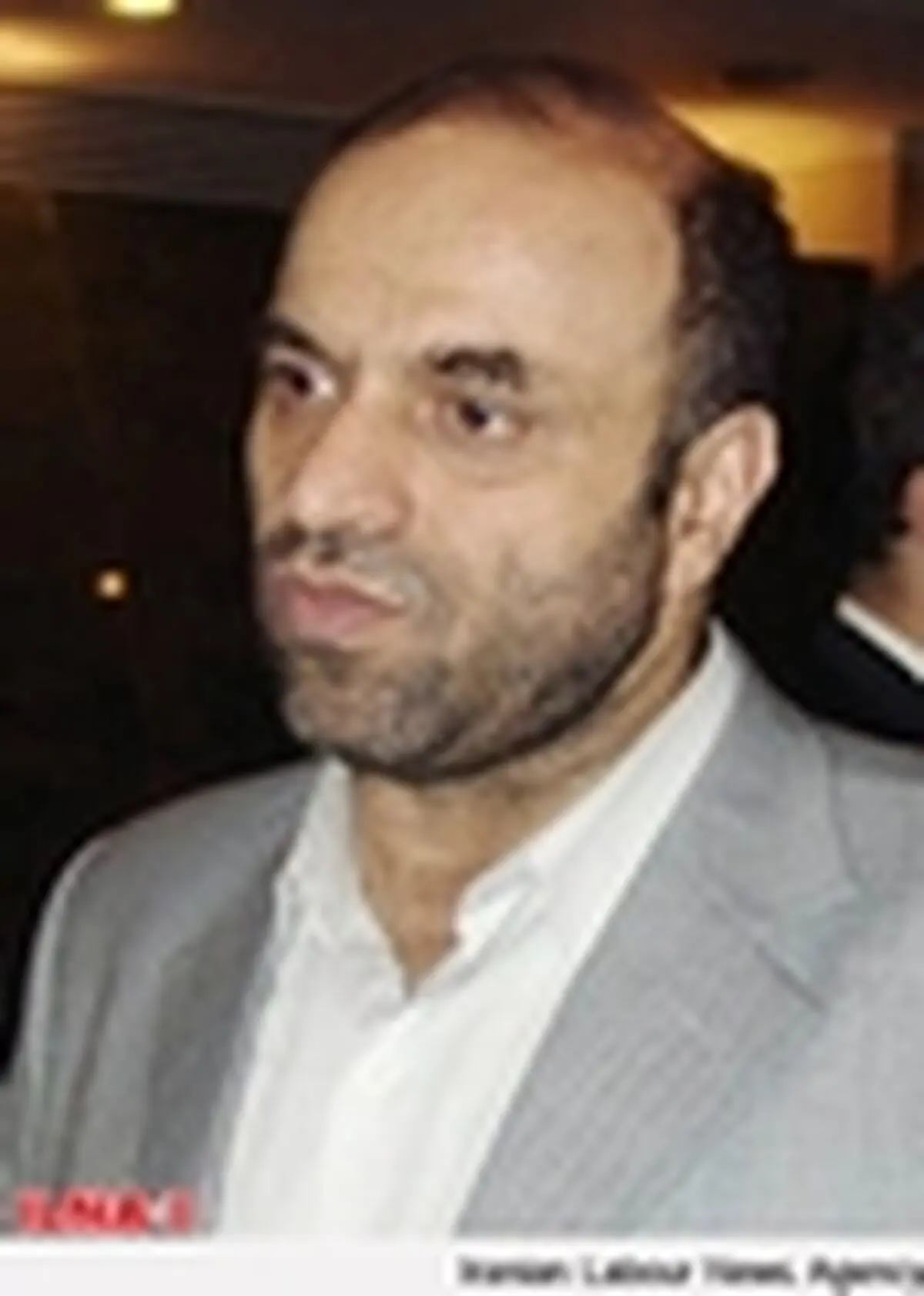 پرداختی به جانبازان و ایثارگران از جنس حقوق و مستمری نیست
