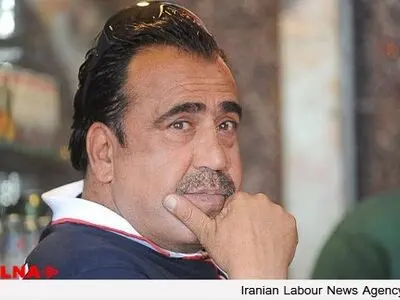 پیشکسوت پرسپولیس: با ماشین ناصر خان حجازی مسافرکشی می‌کردم + فیلم
