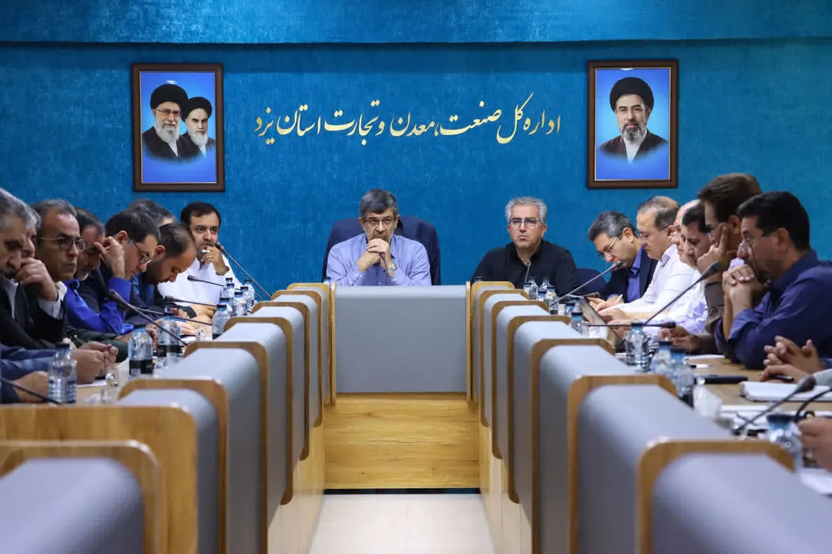 استاندار: هیچ کمبودی در کالا‌های اساسی استان یزد وجود ندارد
