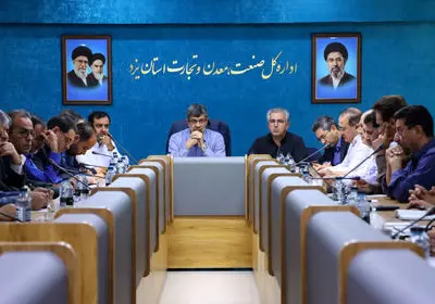 استاندار: هیچ کمبودی در کالا‌های اساسی استان یزد وجود ندارد