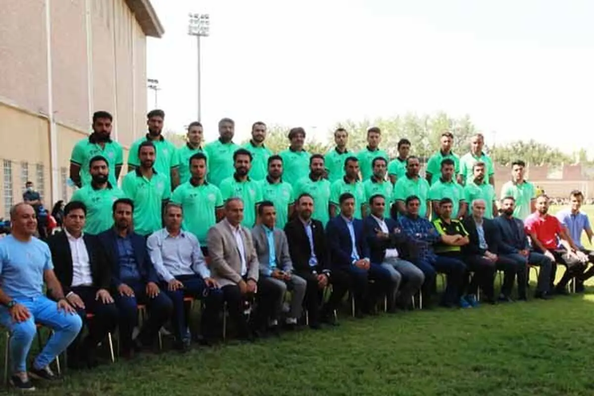 حضور برخی از بازیکنان سابق تیم ملی در کلاس مربیگری