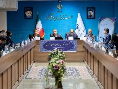 هویت سینمای ایران نه در پایتخت بلکه در سراسر کشور شکل می‌گیرد / ضرورت استفاده از ظرفیت سینما برای تقویت هویت اجتماعی