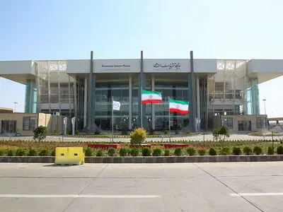 از خانه تا پله هواپیما دربست 435 هزار تومان / استفاده روزانه حداقل 300 مسافر از CIP فرودگاه حضرت امام