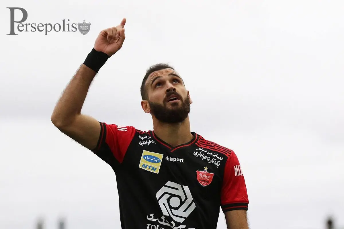 نوراللهی مرد شماره یک پرسپولیس در قهرمانی نیم فصل