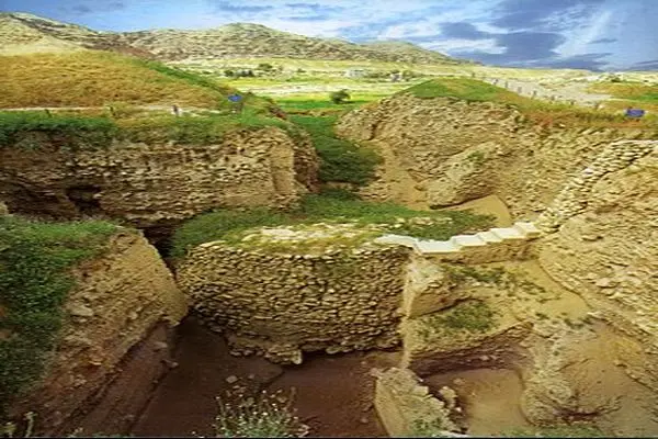 محوطه تاریخی نوسنگی و مس‌سنگی در شهرستان محلات کشف شد