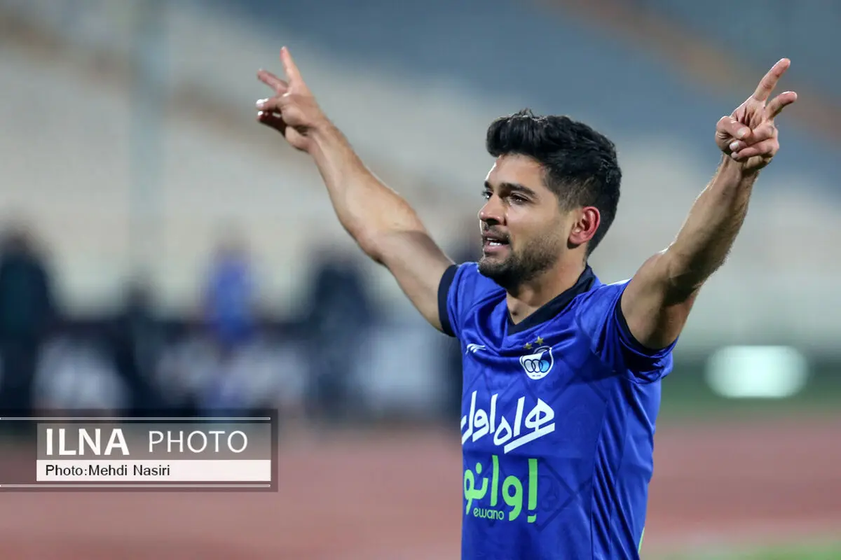 تجربه نگران کننده هافبک استقلالی با پیراهن قرمز