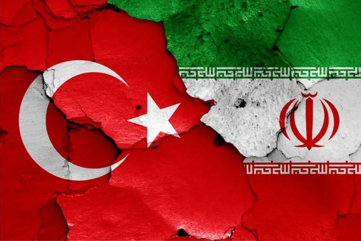 بازگشت ۲۱ زندانی ایرانی از ترکیه به کشور 