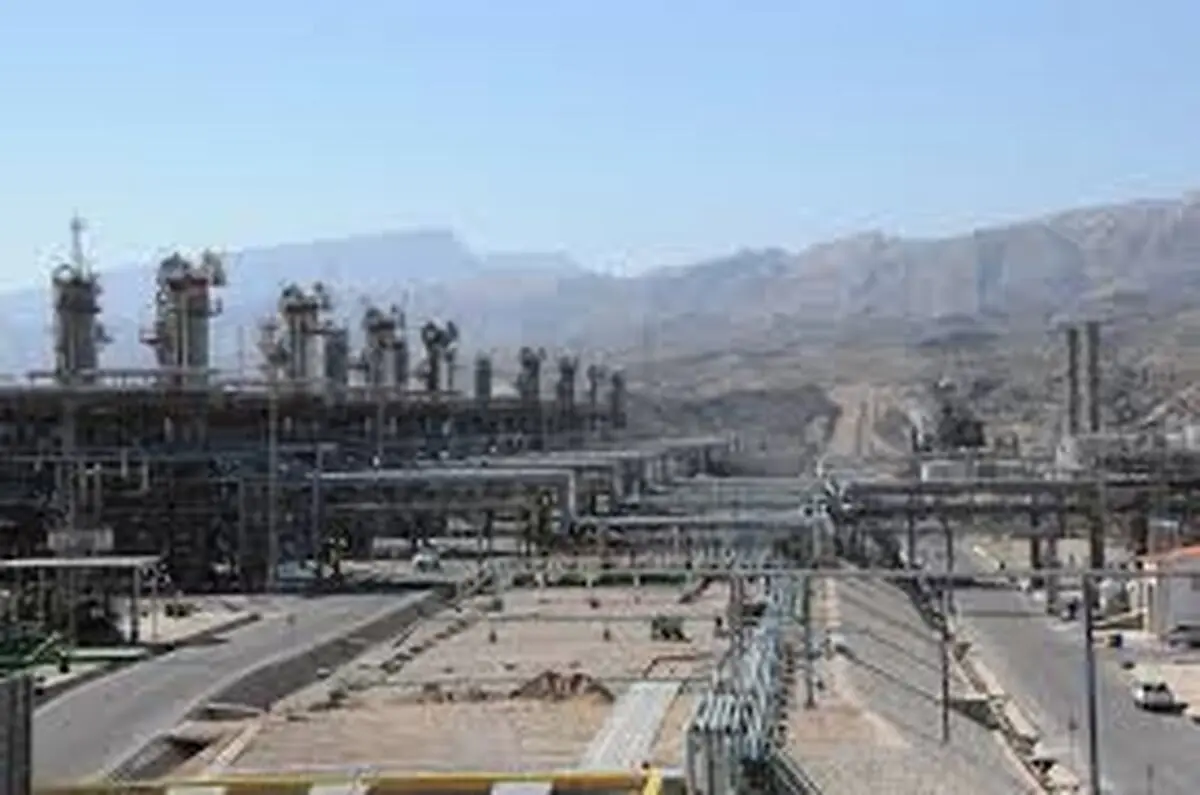 آتش سوزی در پالایشگاه گازی فجر جم