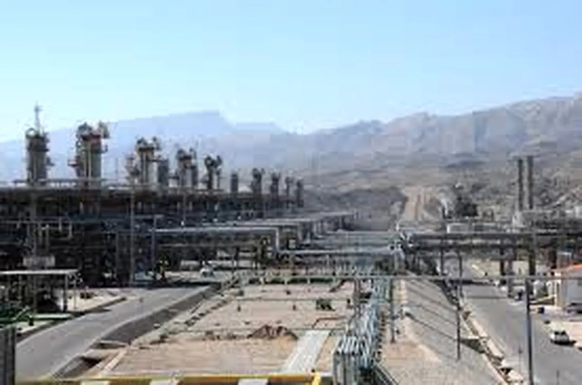 آتش سوزی در پالایشگاه گازی فجر جم