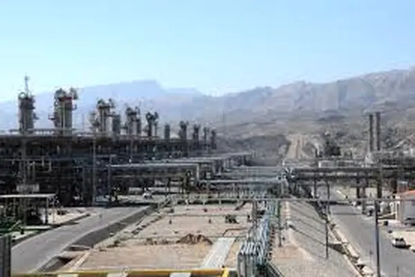 آتش سوزی در پالایشگاه گازی فجر جم