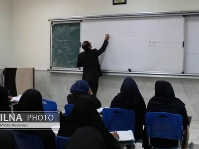 حذف اساتید حق‌التدریس «پیام نور» از کلاس‌های مجازی/ دانشگاه‌ها به تهدیدی برای بازار کار تبدیل شده‌اند