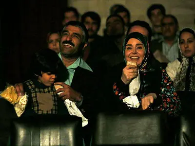 «زیر خاکی» درباره اتفاقات سال ۵۷ است/ کرونا قصه را ناتمام گذاشت