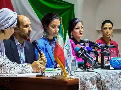 افتتاح نمایشگاه عکاس قاجار و پهلوی در ارمنستان