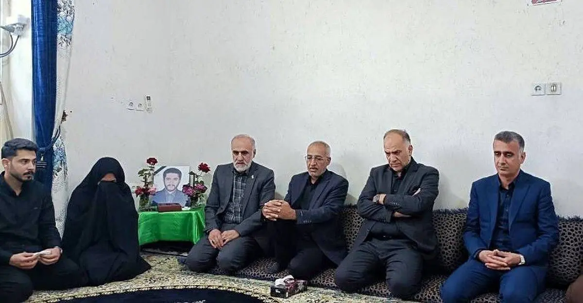 بازدید هیئت عالی قضایی از خانواده شهدای دادگستری لارستان