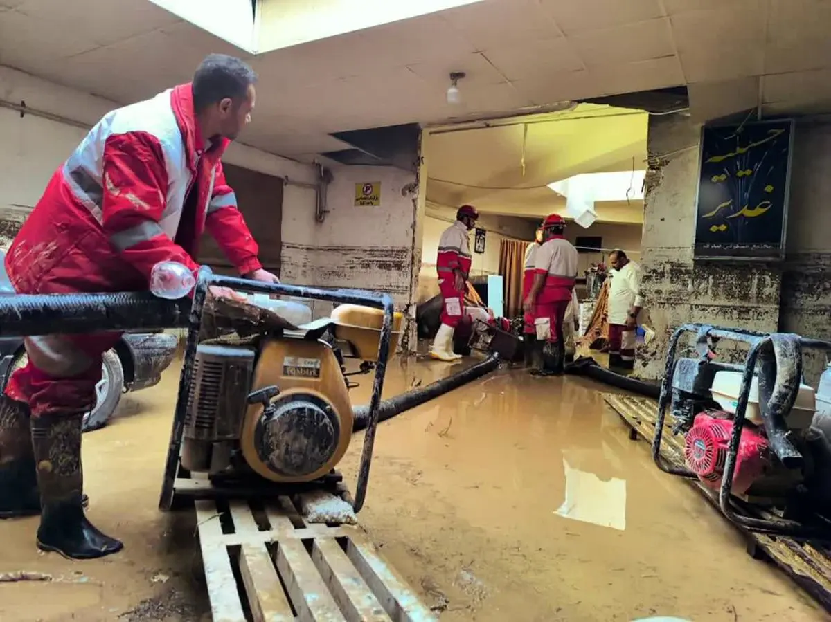 افزایش جان‌باختگان سیلاب‌های اخیر فارس به ۹ نفر / امدادرسانی هلال‌احمر به بیش از ۲۴۰۰ نفر از هم‌استانی‌های آسیب‌دیده