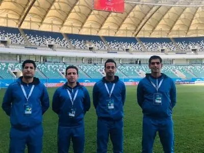 قضاوت بنیادی فر در دیدار چیانگرای تایلند و جونبوک موتورز کره جنوبی