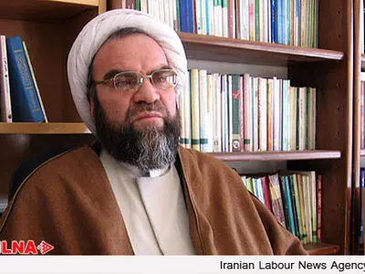 رییس خبرگان باید از جامعیت برخوردار باشد