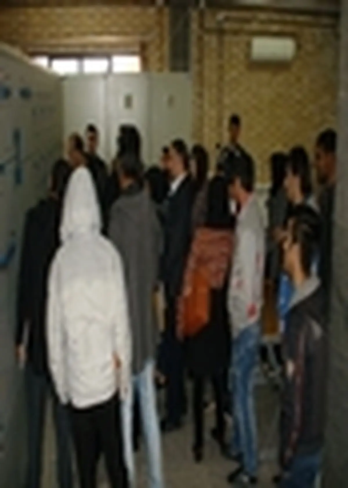 بازدید دانش آموزان دبیرستانی زنجان از تصفیه خانه آب زنجان